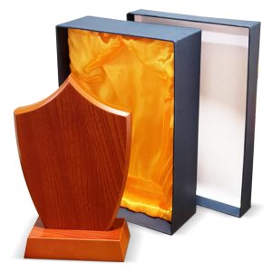 Galvano Madera escudo HR W 63-A